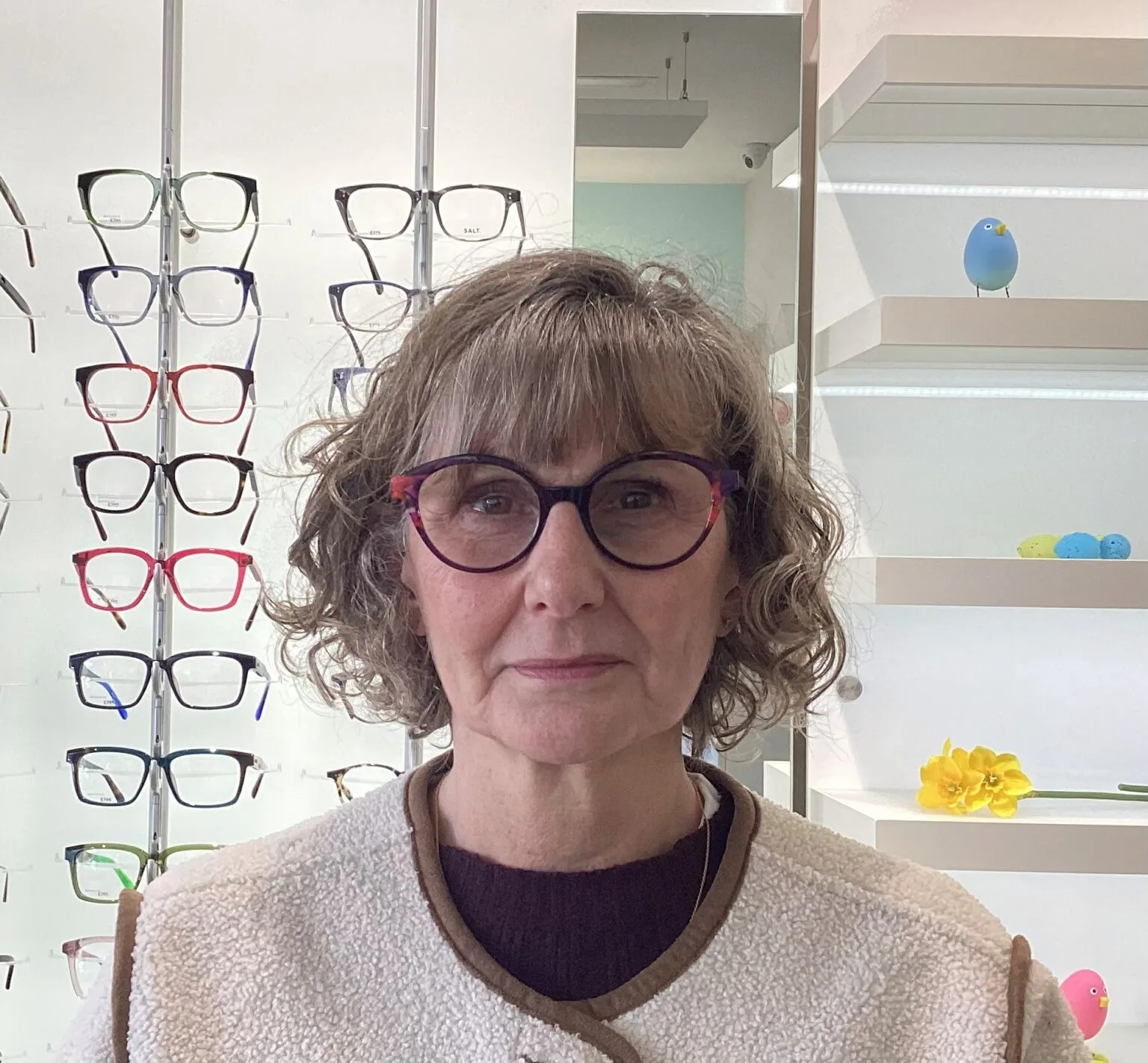 Happy Eyewise patient wearing glasses, photo 5