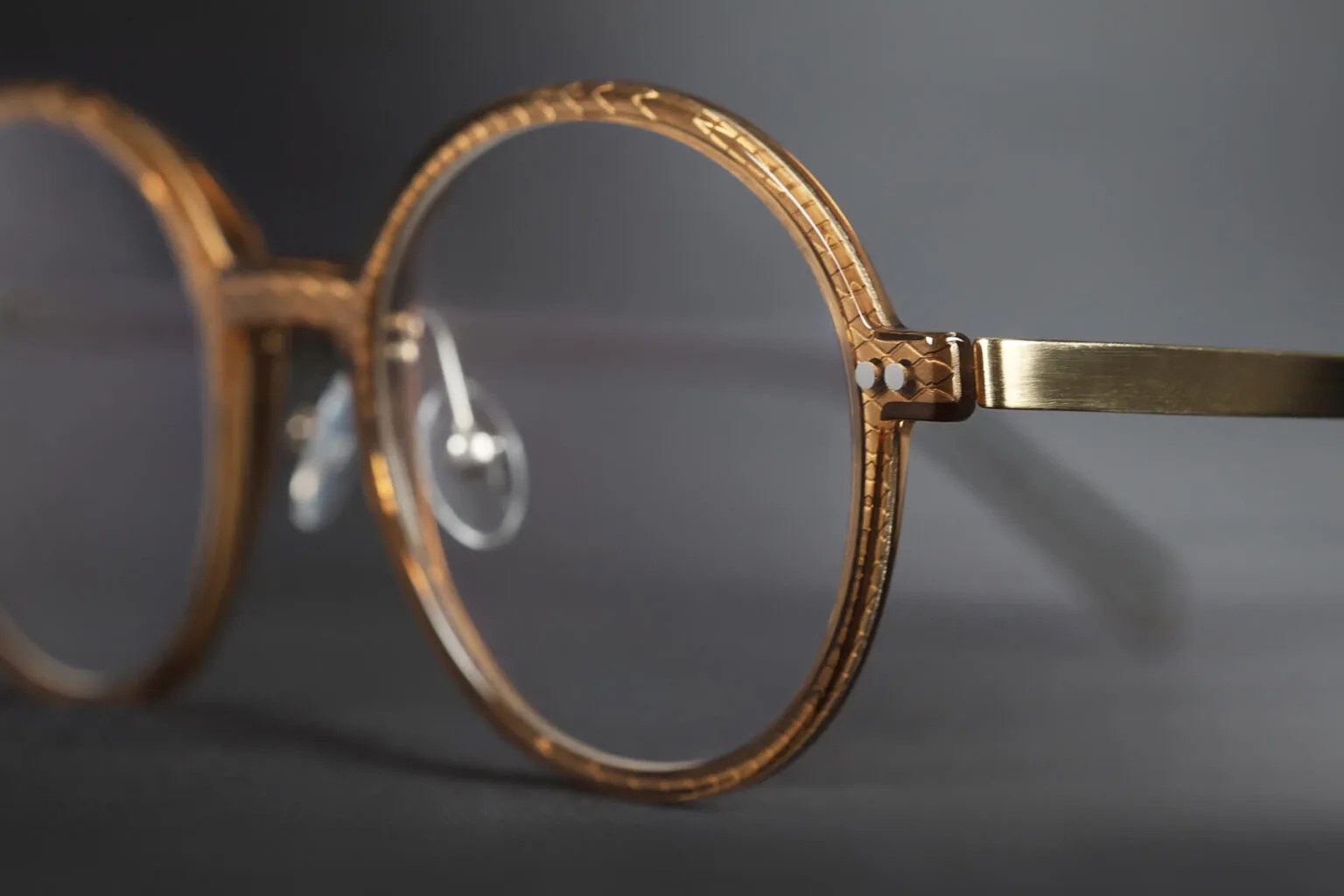 Nine Eyewear titanium frame in the Eyewise collection